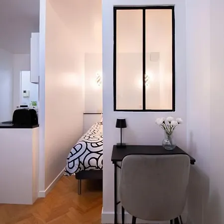 Renove Et Central Bastille/marais Апартаменты