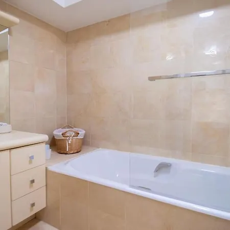 Apartment Renove Et Central Bastille/marais