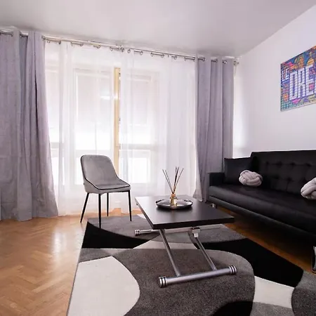 Apartment Renove Et Central Bastille/marais